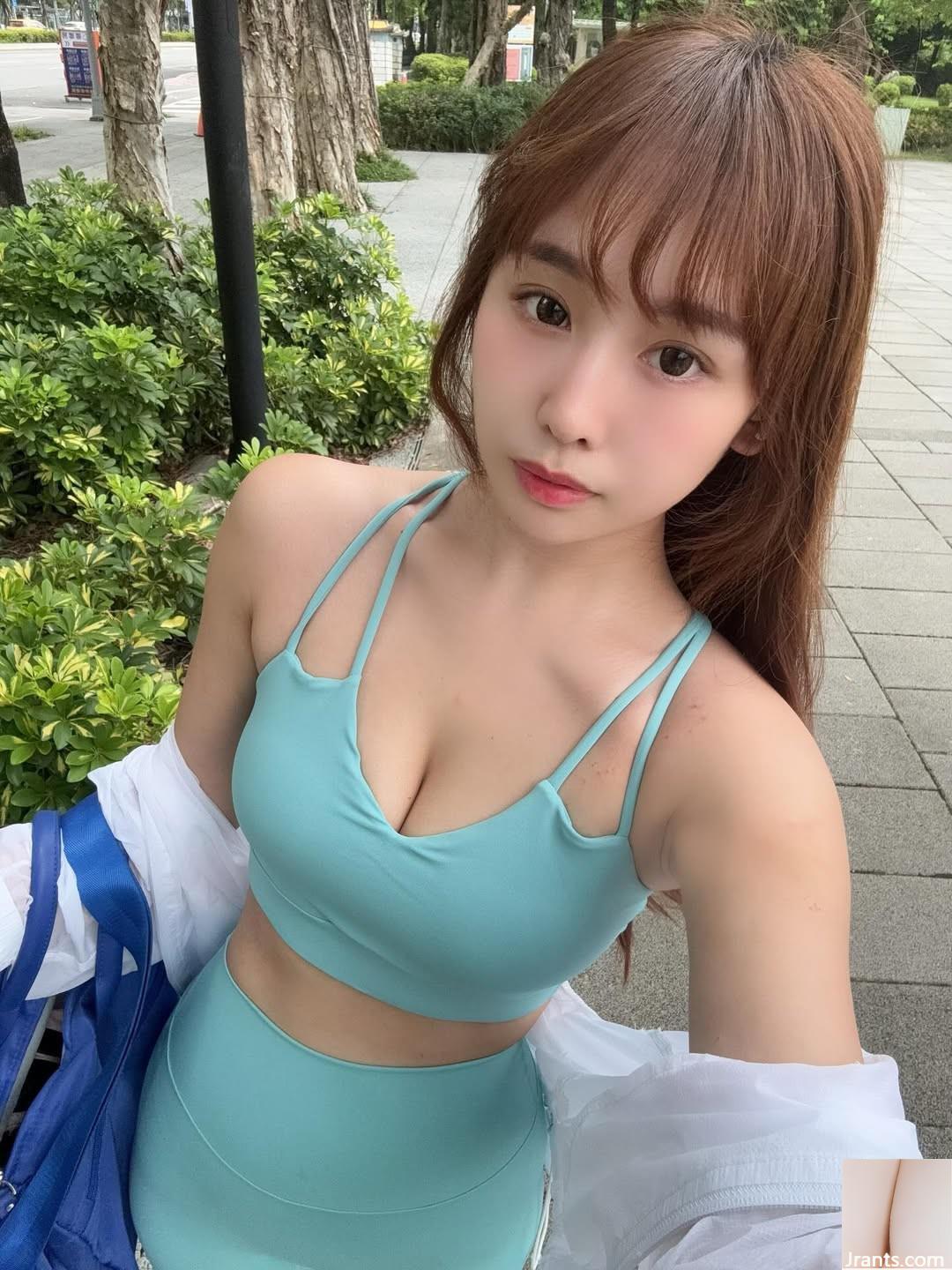 “Mẹ Irenehuang” đôi mắt tròn lớn và nụ cười ngọt ngào toát lên bầu không khí hấp dẫn (10p) - Ảnh 3