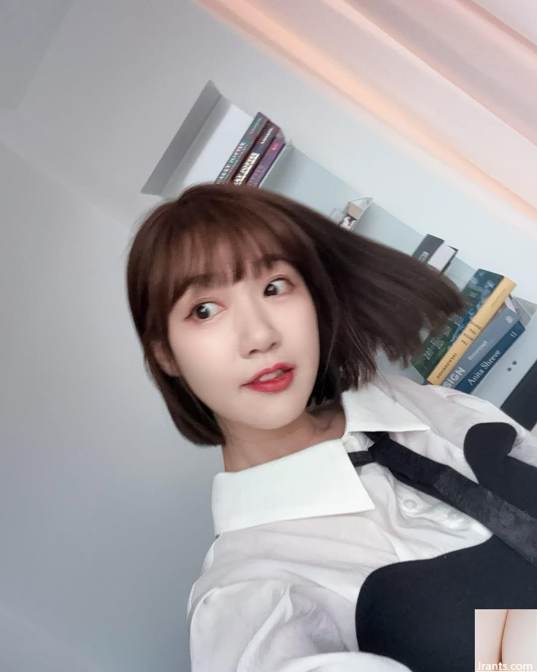 “Yangyang Lynn” Khuôn mặt tinh tế và nhân vật hoàn hảo thu hút vô số người hâm mộ (10p) - Ảnh 9