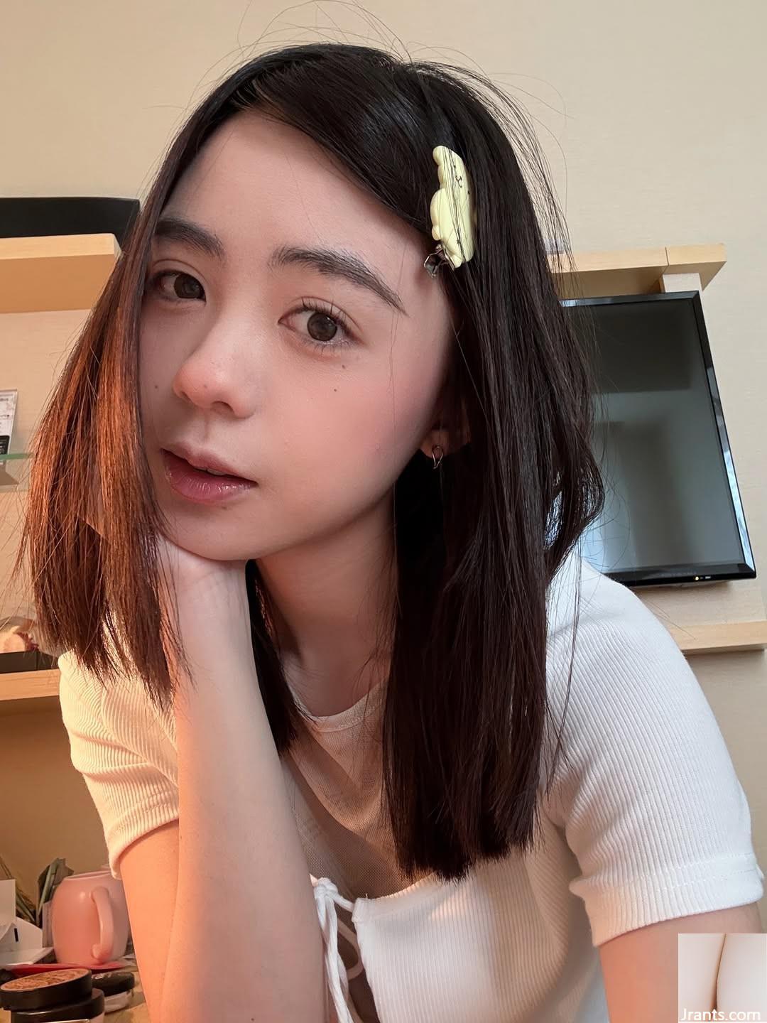 Vẻ đẹp thanh lịch “Caixin” có vẻ ngoài cao vượt qua bầu trời (10p) - Ảnh 4