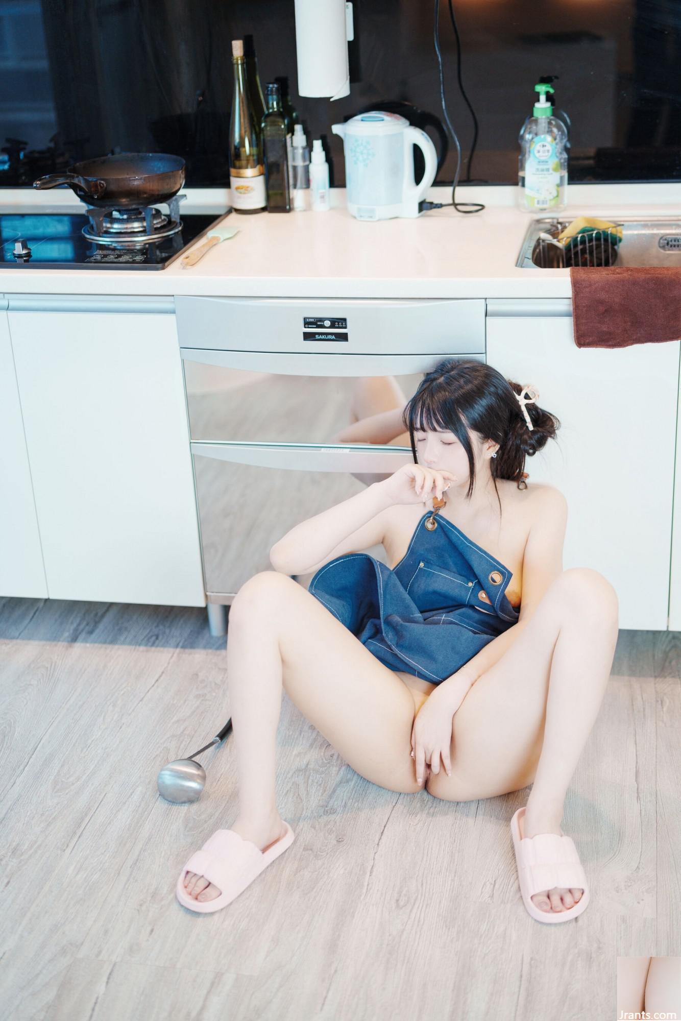 Luoluo Raku “Waifu của bạn” - Ảnh 4