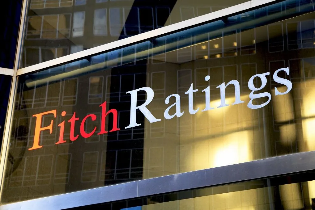 Fitch Ratings cảnh báo rủi ro cho các ngân hàng Hoa Kỳ có mức độ tiếp xúc lớn với tiền điện tử