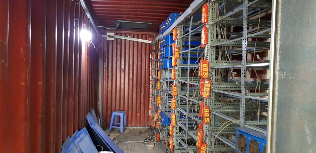 Các thợ đào Bitcoin chuyển sang năng lượng tái tạo trong bối cảnh lợi nhuận sụt giảm