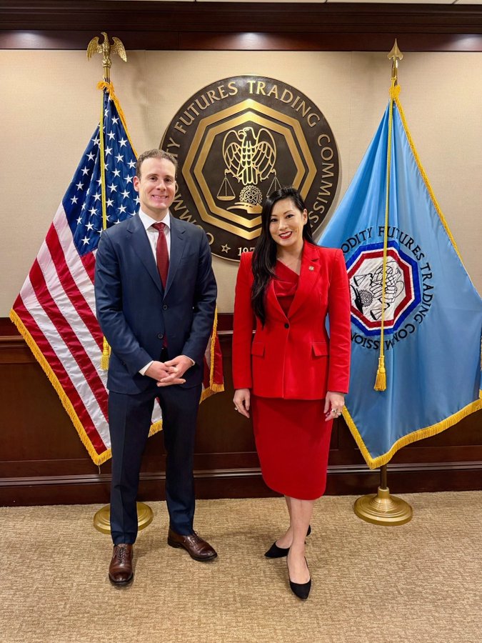 Michael Selig chính thức thay Caroline Pham làm chủ tịch CFTC