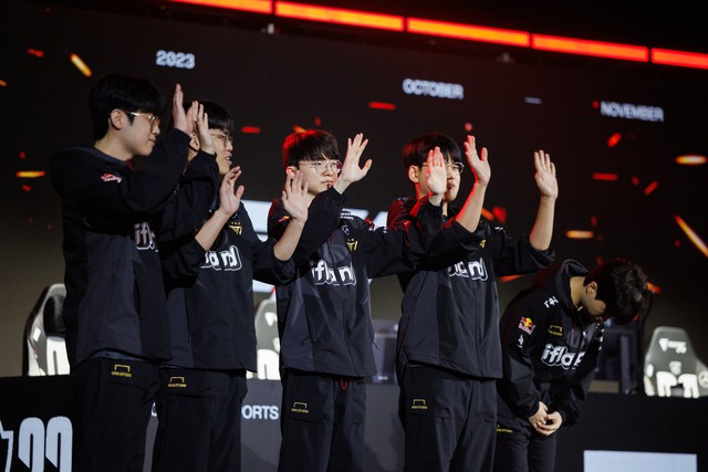 T1 lại tiếp tục đụng Gen.G ở vòng Swiss CKTG 2023 T1 lại tiếp tục đụng Gen.G ở vòng Swiss CKTG 2023