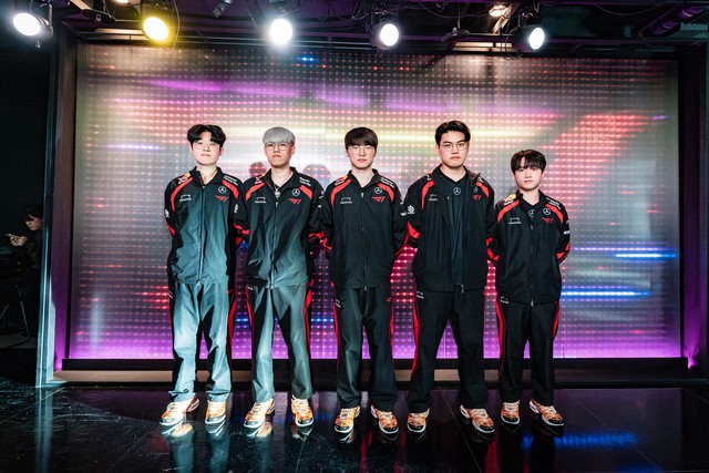 Dàn sao T1 thể hiện quá bạc nhược