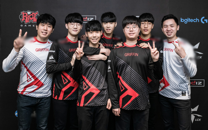 HLV cvMax gây bất ngờ khi khẳng định đội tuyển “lạ lẫm” của mình có thể vô địch LCK - Ảnh 3.