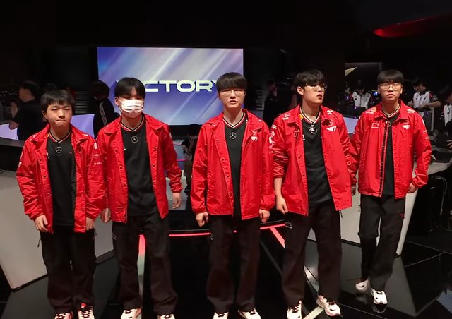 T1 đại thắng nhưng Smash lại "không vui", hé lộ có thể nghỉ thi đấu- Ảnh 1.