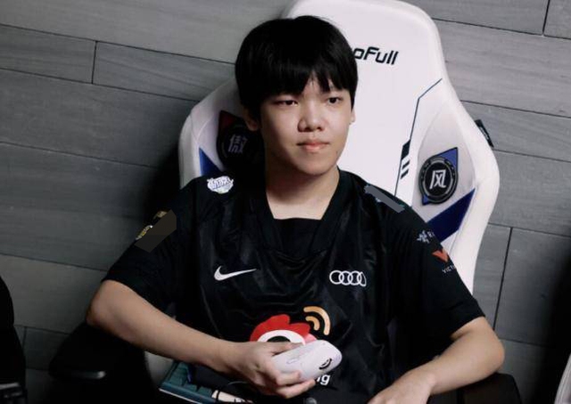 BLG "quay xe" khiến Angel không còn nhiều sự lựa chọn - nguồn: Sohu