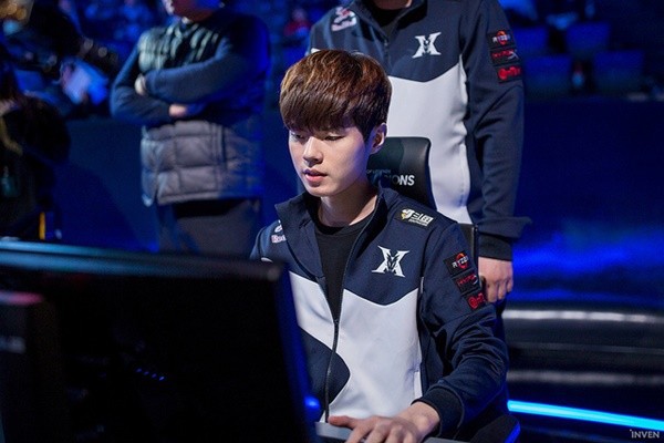 Fan LMHT Việt phấn khích khi Facebook của DragonX phản hồi bình luận bằng tiếng Việt phong cách google dịch - Ảnh 3. Fan LMHT Việt phấn khích khi Facebook của DragonX phản hồi bình luận bằng tiếng Việt phong cách google dịch - Ảnh 3.