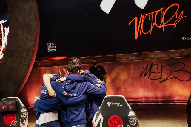 T1 - Gen.G được xem là trận đấu hấp dẫn bậc nhất MSI 2023 tính đến hiện tại - nguồn: LoL Esports T1 - Gen.G được xem là trận đấu hấp dẫn bậc nhất MSI 2023 tính đến hiện tại - nguồn: LoL Esports