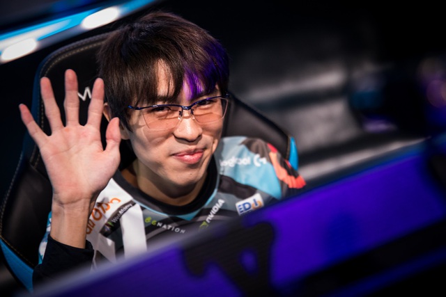 Giành suất trực tiếp vào Main Event CKTG 2021, DFM liệu có thay đổi vị thế của các khu vực Wild-card trong mắt Riot? - Ảnh 2.