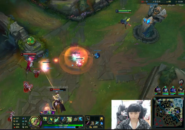 Celebrity còn nhắc luôn cả Faker trong câu chuyện