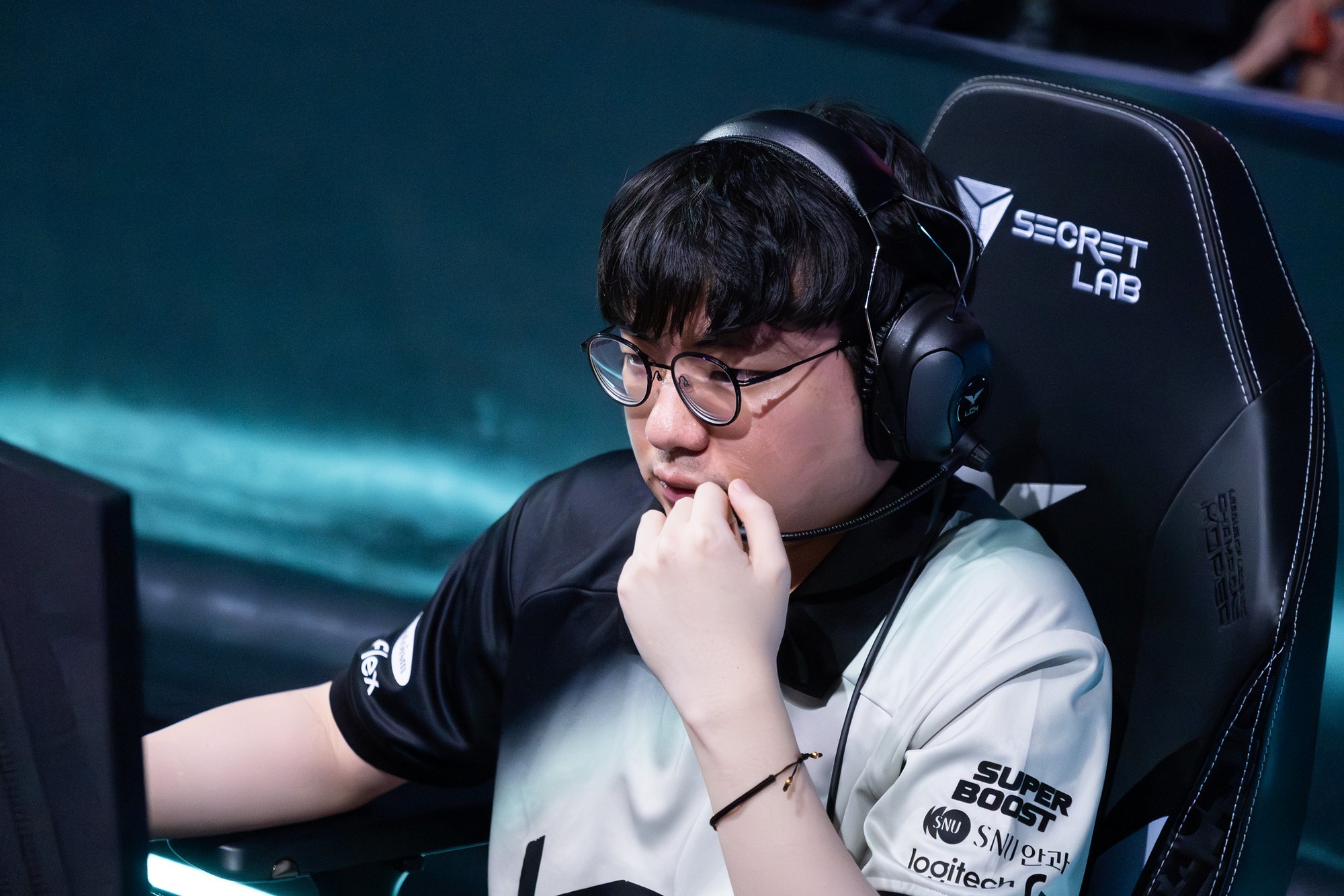 Một cựu vương CKTG có thể phải giải nghệ sớm đầy đáng tiếc- Ảnh 2.