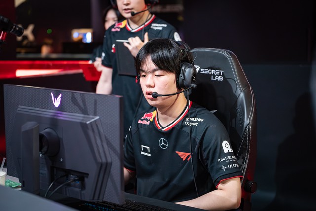 Xuất hiện thông tin Smash thực sự đã "sụp đổ" sau loạt drama T1 - Gumayusi- Ảnh 1.