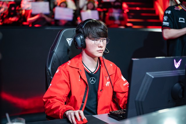 Không chỉ Zeka, T1 bại trận còn vì một yếu tố "tự hủy"- Ảnh 1.