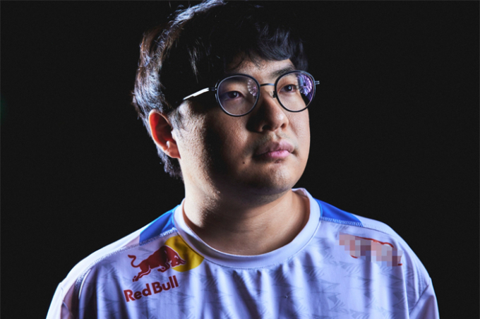 Ngã ngửa với độ “lầy” của “Ngài” BeryL, yêu cầu hoãn ký hợp đồng mới để làm một việc khó tin - Ảnh 1.