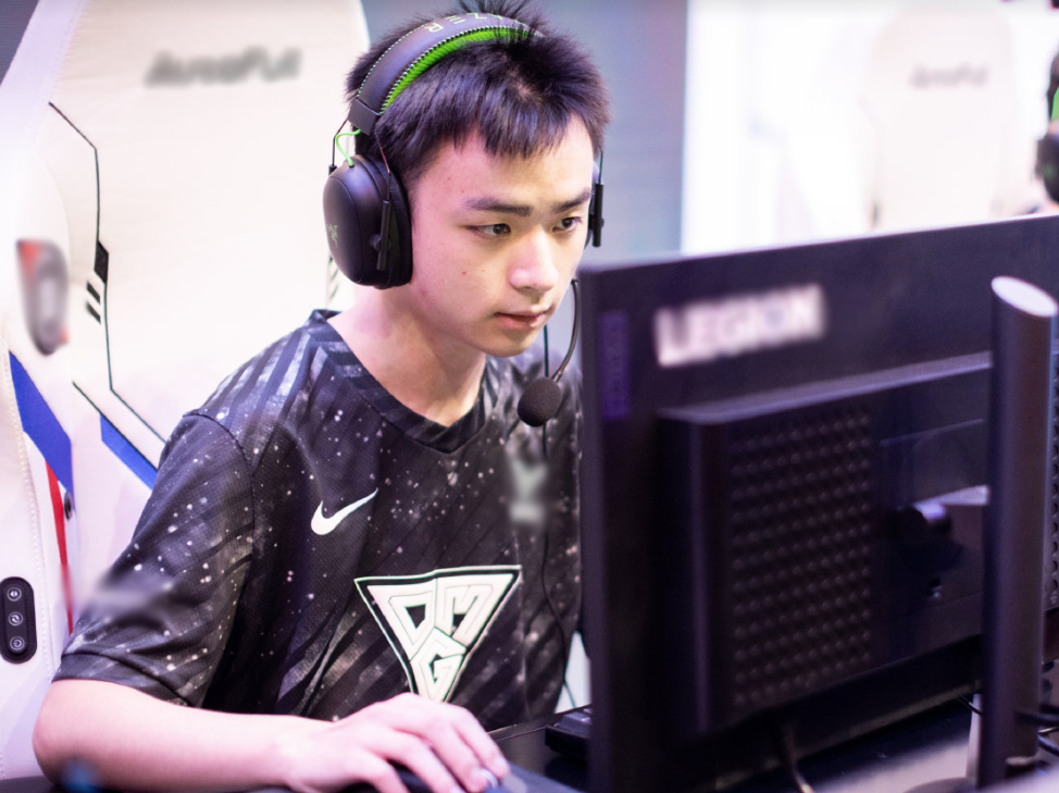 Khán giả đề nghị BTC LPL rà soát trận JDG - OMG vì có dấu hiệu bất thường - Ảnh 1.