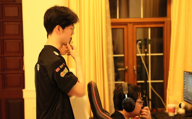 Chủ tịch WBG gây tranh cãi khi khuyên fan không nên nghĩ đến danh hiệu ở Mùa Hè 2022 - Ảnh 6. Chủ tịch WBG gây tranh cãi khi khuyên fan không nên nghĩ đến danh hiệu ở Mùa Hè 2022 - Ảnh 6.