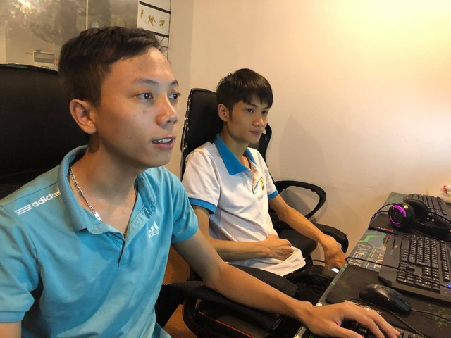 AoE: BiBi tái ngộ Hồng Anh đối đầu Chim Sẻ Đi Nắng và Chipboy trong trận đấu gây quỹ phòng chống dịch Covid-19 - Ảnh 2.