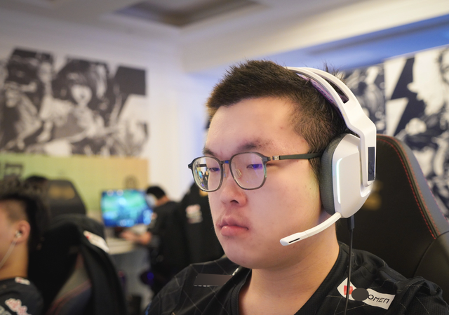 Bin là nhân tố quan trọng trong chiến dịch MSI 2022 của RNG - nguồn: Weibo