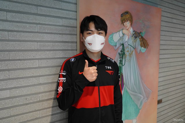 Không phải Chovy hay ShowMaker, có thể chính Gumayusi mới là kẻ kế vị thực sự của Faker - Ảnh 4. Không phải Chovy hay ShowMaker, có thể chính Gumayusi mới là kẻ kế vị thực sự của Faker - Ảnh 4.