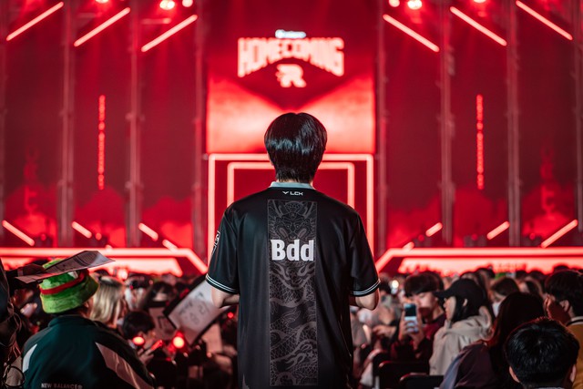 Mùa giải chưa được nửa chặng đường, một đội LCK đã "giương cờ trắng"- Ảnh 1.