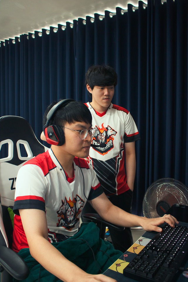 Không phải cứ là ngoại binh sẽ gặt hái được thành công - nguồn: Facebook CERBERUS Esports
