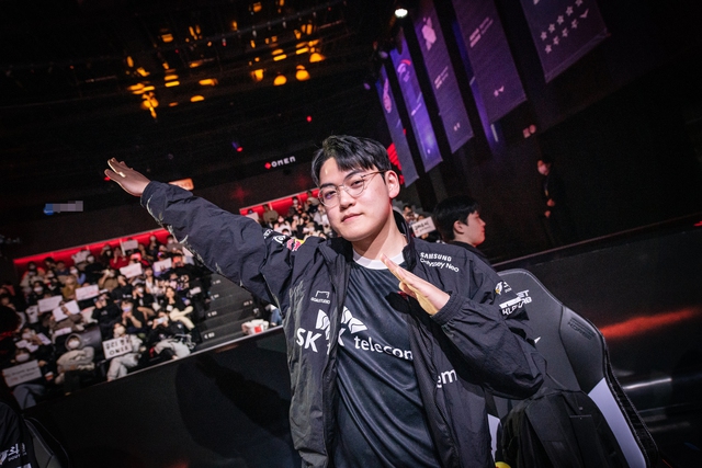 Oner thừa nhận Faker có chỉ đạo 'phá' pentakill của Gumayusi - Ảnh 3.