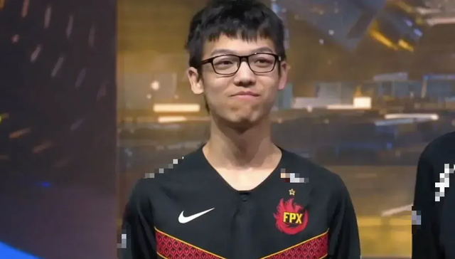 Không ít đội tuyển LPL đứng trước nguy cơ gặp "biến căng", nguyên nhân là đây- Ảnh 1.