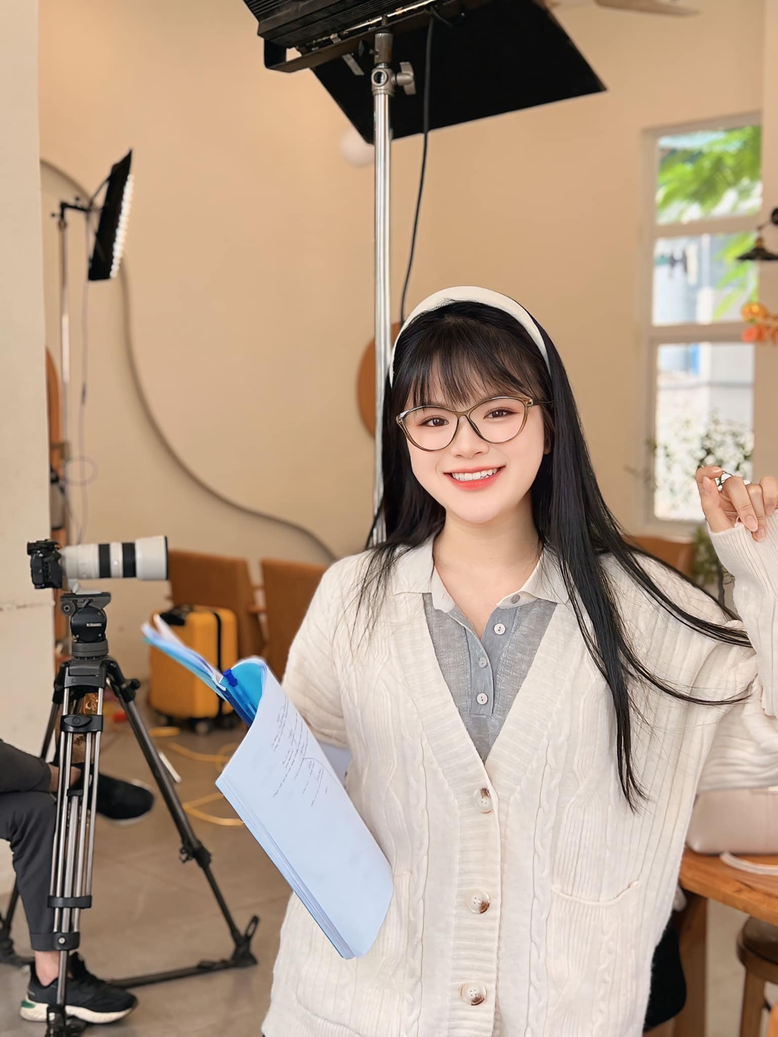 MC tường thuật Audition Việt Nam lần đầu tiên xuất hiện trong lịch sử giải là ai?- Ảnh 6. MC tường thuật Audition Việt Nam lần đầu tiên xuất hiện trong lịch sử giải là ai?- Ảnh 6.