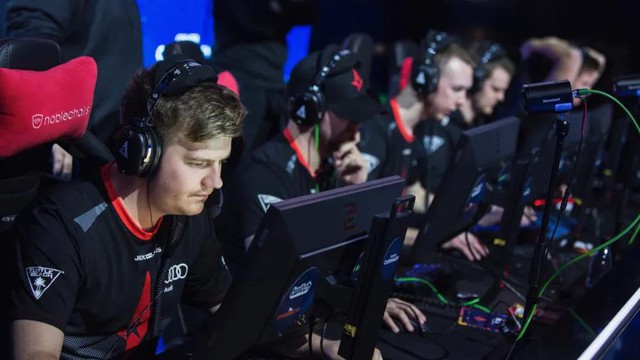 CS:GO - Nhiều game thủ chuyên nghiệp bất ngờ đề xuất giảm thời gian thi đấu mỗi round, đâu là lý do? - Ảnh 1.