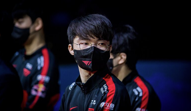 Gumayusi: “Ruler là xạ thủ hay nhất, mục tiêu của tôi sẽ đánh bại xạ thủ hay nhất tại chung kết” - Ảnh 6. Gumayusi: “Ruler là xạ thủ hay nhất, mục tiêu của tôi sẽ đánh bại xạ thủ hay nhất tại chung kết” - Ảnh 6.