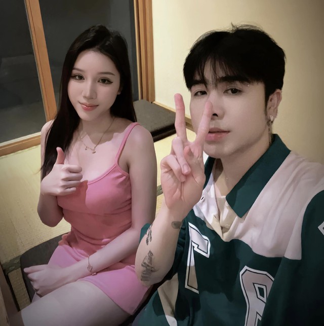 Từng hợp tan nhiều lần và hiện tại thì Yogurt và Zeros vẫn vui vẻ bên nhau