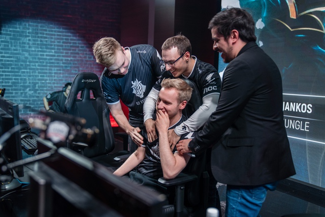 Khẩu nghiệp đầu năm với G2 Esports - Mấy ông NA đánh thì kém, chỉ ăn hên con Rồng Ngàn Tuổi thôi - Ảnh 2.