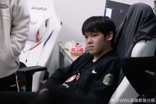 WBG lên đỉnh tại LPL, Cái bóng của Faker cũng là nguyên nhân hàng đầu cho chiến tích của SofM và đồng đội - Ảnh 5.