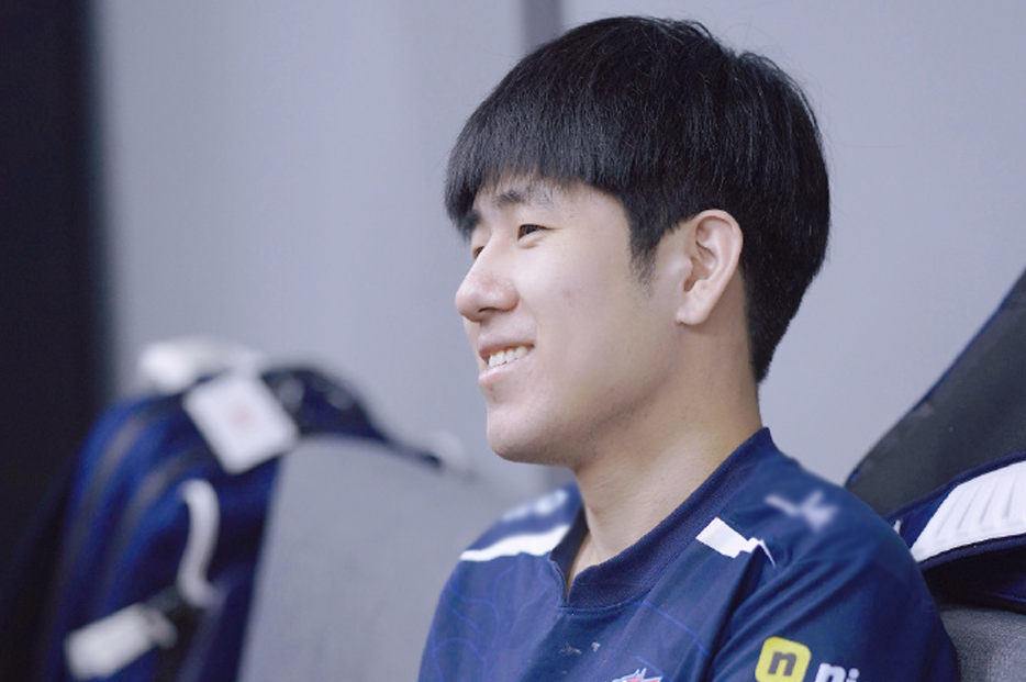 Khán giả điểm danh 2 tuyển thủ LNG xứng đáng dự ASIAD vì chơi quá xuất sắc - Ảnh 2.