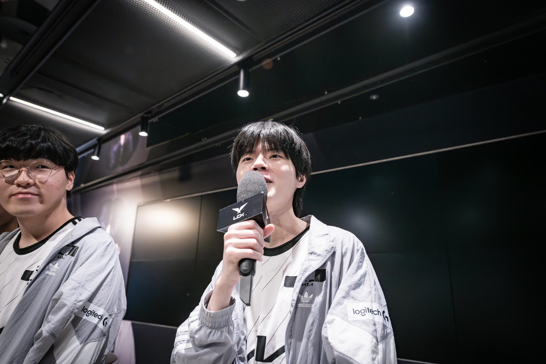 Giành vé dự CKTG 2023, Deft chỉ ra ngay hai đội muốn đánh bại nhất - Ảnh 2.