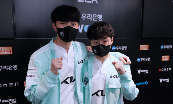 ShowMaker tiết lộ cách thức tốt nhất để đánh bại Faker và các đồng đội ở thời điểm hiện tại - Ảnh 4. ShowMaker tiết lộ cách thức tốt nhất để đánh bại Faker và các đồng đội ở thời điểm hiện tại - Ảnh 4.