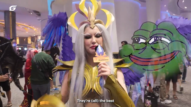 Sự xuất hiện của cô khiến cộng đồng không khỏi bất ngờ