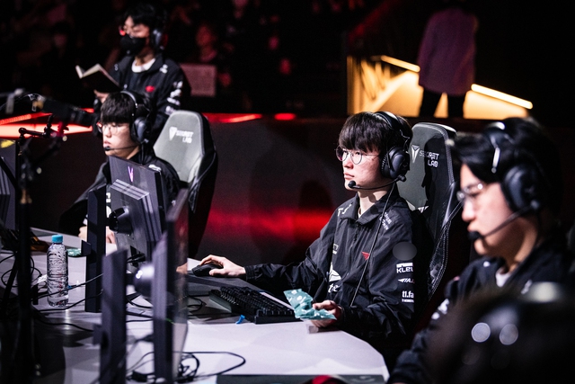 Faker thường có phong độ không tốt trong những trận quan trọng gần đây của T1