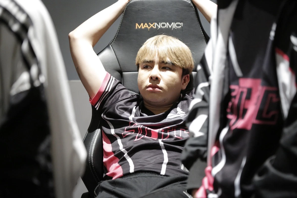 Zeros lại nhận án phạt, cộng đồng thẳng thắn: Mãi vẫn không sửa đổi - Ảnh 4.