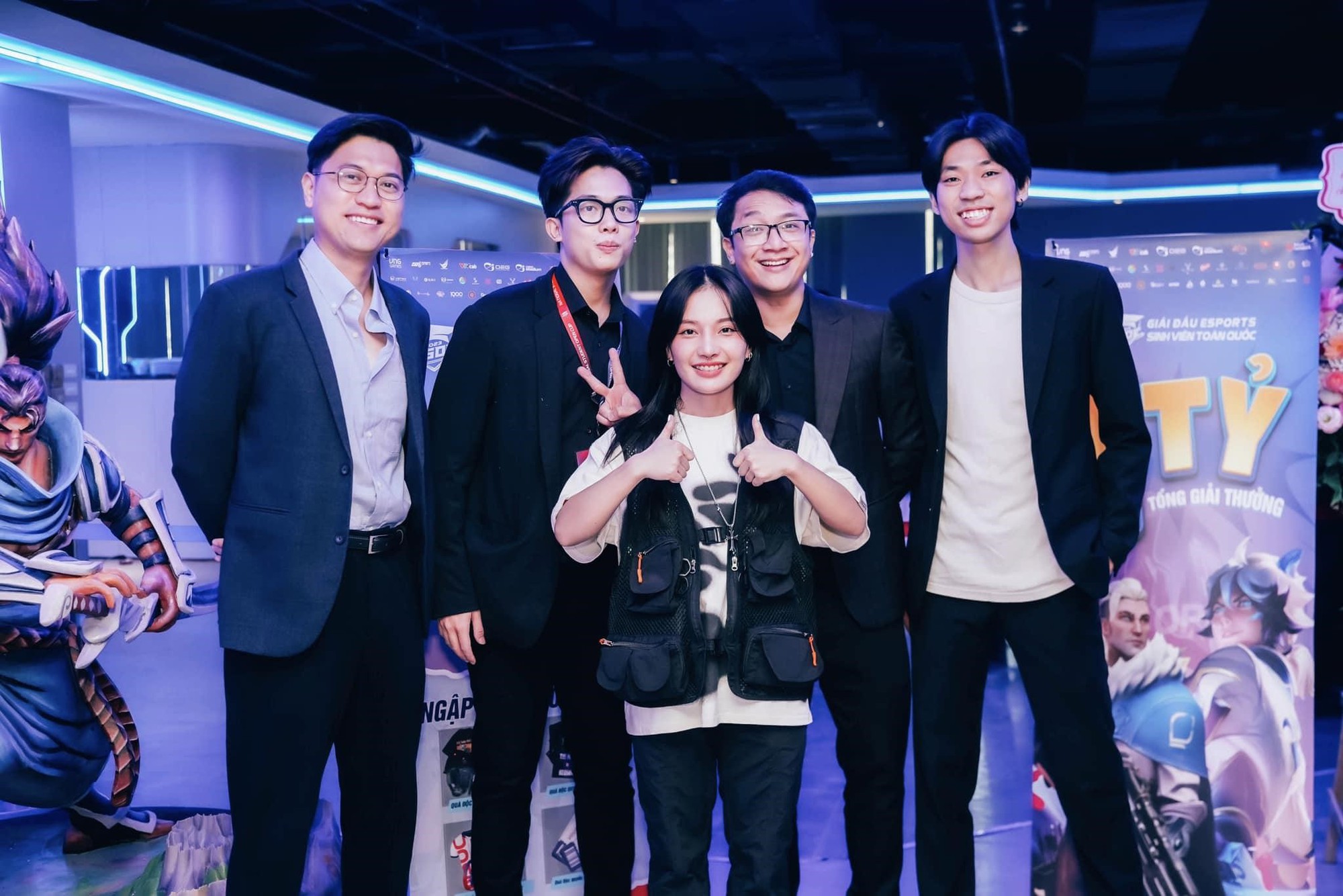 Bùng nổ Chung kết Quốc gia NSOC 2023 tại đấu trường Esports hiện đại bậc nhất Việt Nam - Ảnh 9.