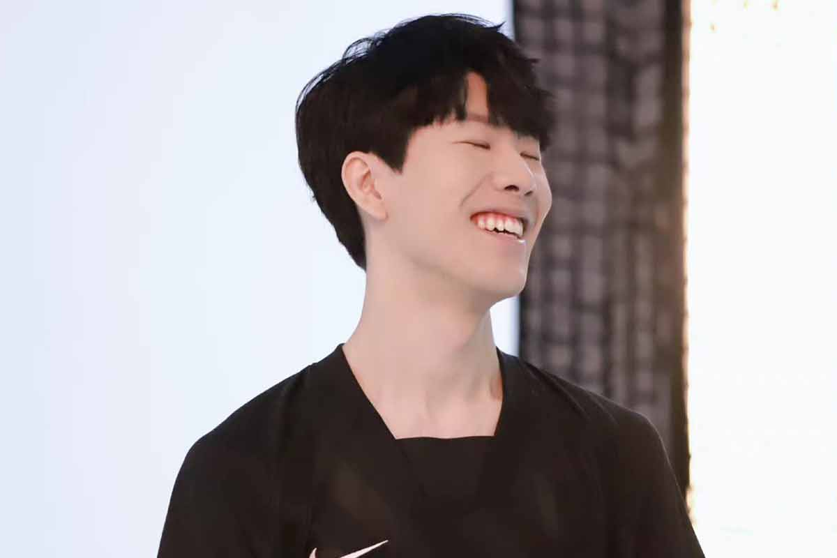 TheShy tiết lộ một tuyển thủ T1 đã giúp anh “hồi sinh” mạnh mẽ trong thời gian qua - Ảnh 1.