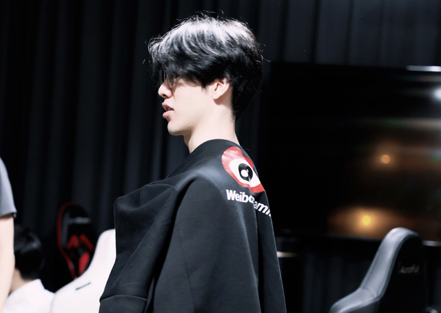 TheShy nổi tiếng là tuyển thủ có bể tướng rộng - nguồn: Weibo