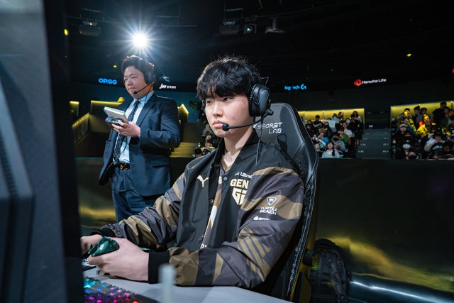 Nếu có thể lên nhánh thắng thì việc phải đối đầu với Gen.G hiện tại chưa hẳn là điều tốt cho T1