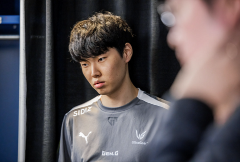 Nhìn lại 'hành trình kỳ diệu' của DRX đến với chức vô địch - Ảnh 5. Nhìn lại 'hành trình kỳ diệu' của DRX đến với chức vô địch - Ảnh 5.