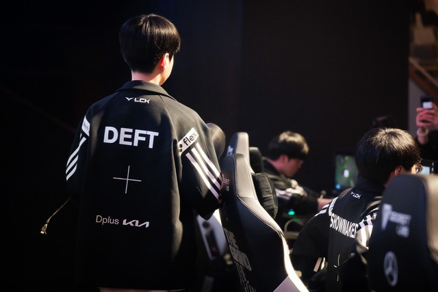 Nhưng sang năm 2023 thì DK của Deft có mùa CKTG tệ nhất kể từ khi đội tuyển này bắt đầu góp mặt tại giải đấu lớn nhất làng LMHT