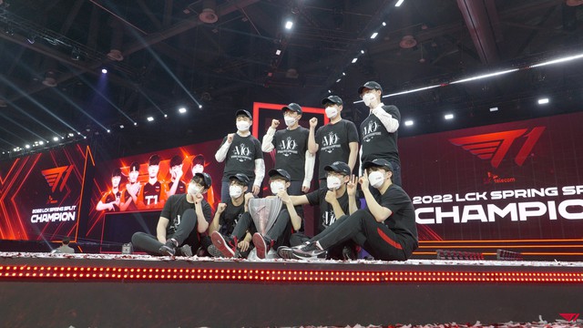 T1 đánh bại Gen.G tại chung kết LCK Mùa Xuân 2022 dù nhiều tuyển thủ bị bệnh
