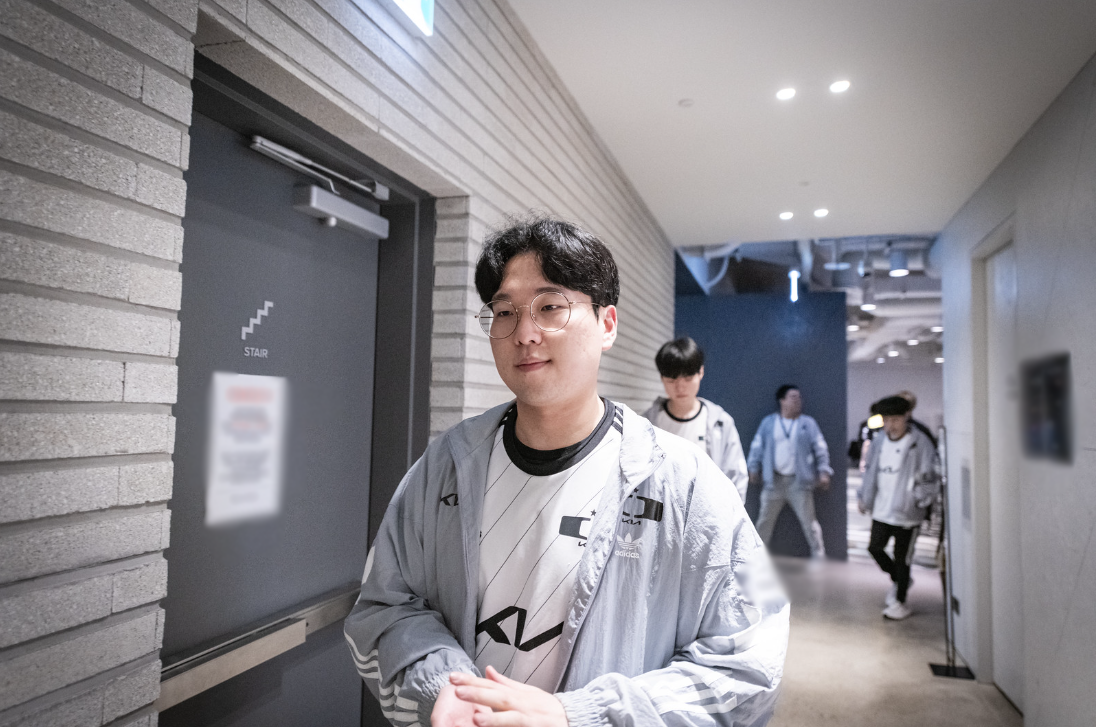 Phía DK khẳng định sẽ đánh bại T1 bằng “nhân tố bí ẩn” - Ảnh 1.