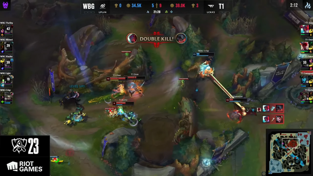 Zeus dùng Yone trong trận gặp WBG và hủy diệt đối thủ dù bị camp liên tục